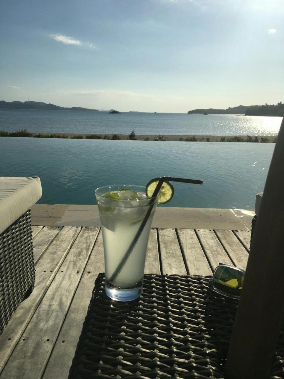 The Suites Lombok Sekotong Buitenkant foto
